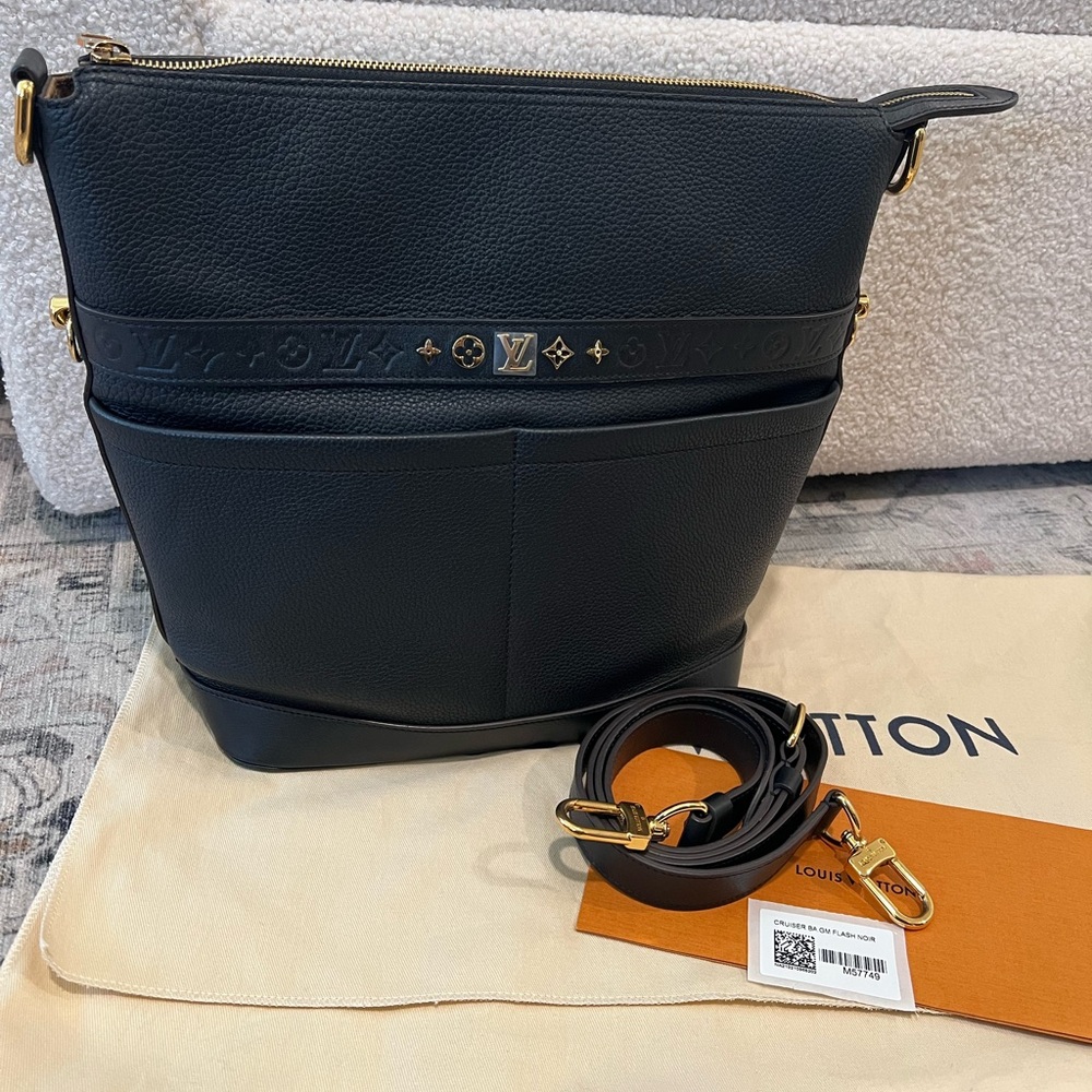 - Louis Vuitton cruiser bag